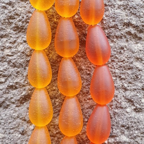 6  poires sea glass, orange, verre recyclé, 16x10 mm