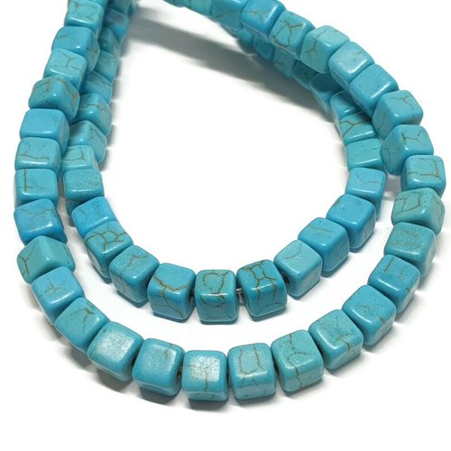 24 perles cubes, howlite turquoise, 5x5 mm