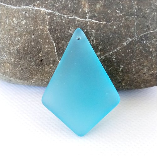 Pendentifs diamant sea glass, turquoise, verre recyclé, 37x27 mm