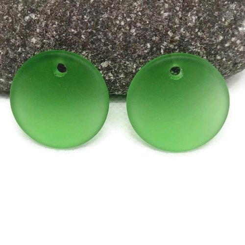 2 pendentifs ronds plats, sea glass, vert, verre recyclé, 25 mm