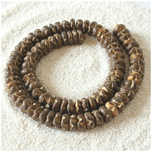 Perles en bois de coco, rondelles sculptées, brun mat, 10 mm, fil de 40 cm