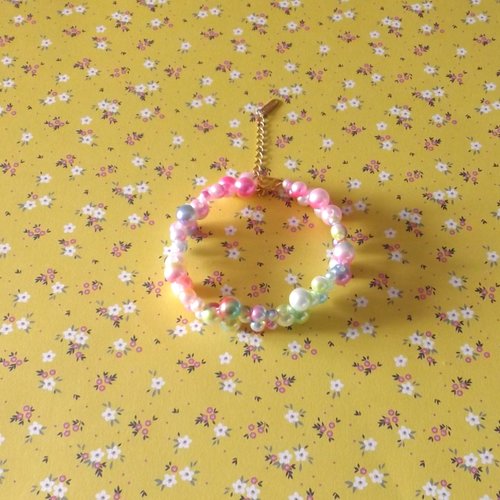 Bracelet avec des perles en verre