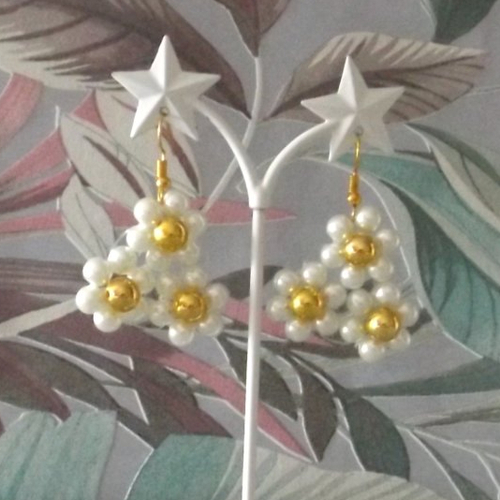 Boucles d'oreilles en perles acryliques "triangles"