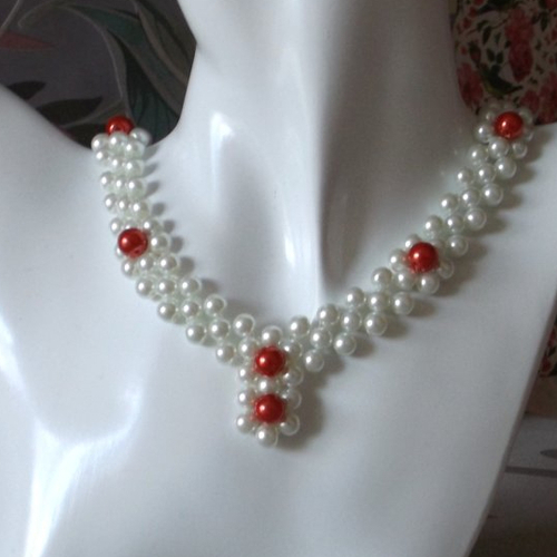 Collier en perles en verre