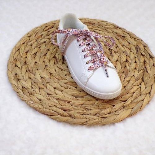 Lacets de chaussures blancs liberty