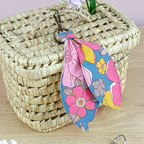 Porte-clé / bijou de sac en tissu "mamish" bleu ardoise