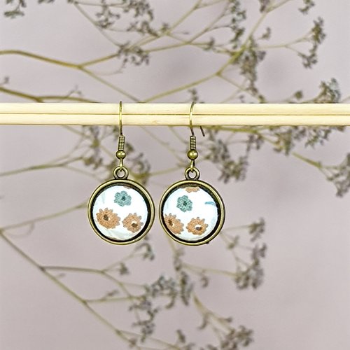 Boucles d'oreilles "bourgeon" en tissu 38mm