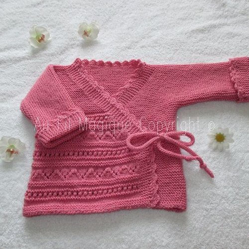 Cache-coeur bébé 3 mois tricot couleur rose azalee