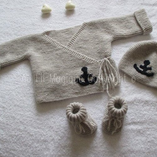Ensemble bébé cache-coeur, bonnet, chaussons "ancre" tricot fait-main laine 6 mois
