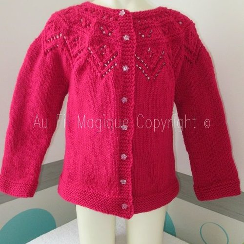 Gilet fille  5/6 ans tricot ajouré laine couleur rose framboise