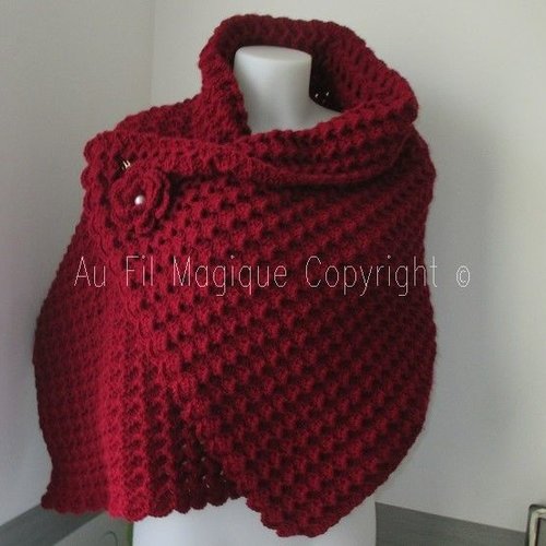 Echarpe femme fait-main laine couleur bordeaux taille unique