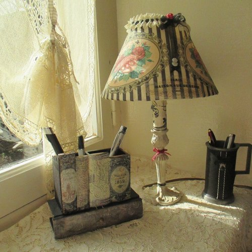Lampe style gustavien " so british " création - au grenier cosy -