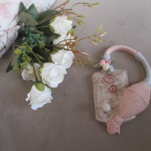 Accroche gant, clés " parfum... d'antan " création - au grenier cosy -