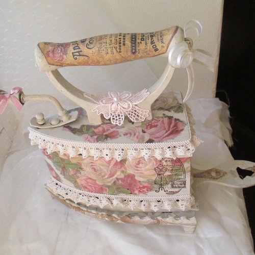 Fer à repasser d'antan " fragrances voluptueuses... " création - au grenier cosy - 