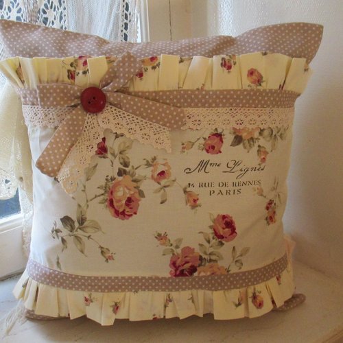 Coussin housse " roses d'antan n°4 " création - au grenier cosy -