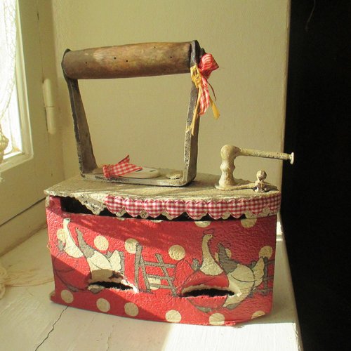 Fer à repasser d'antan " n°6 " création - au grenier cosy -