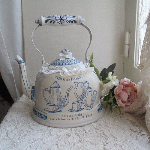 Bouilloire d'antan " table de famille " création - au grenier cosy - 