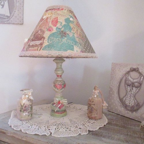 Lampe " madame la marquise shabby " création - au grenier cosy -