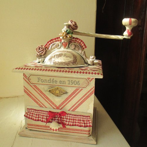 Moulin ancien " café de paris " création - au grenier cosy -