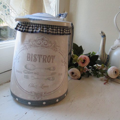 Bouilloire ancienne  bleue " chez louis " création - au grenier cosy -