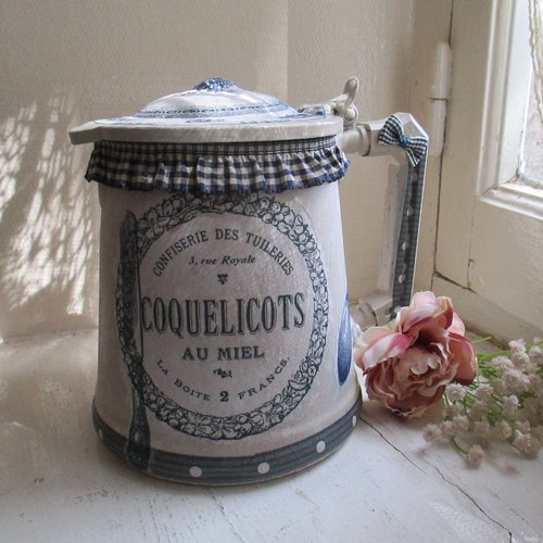 Bouilloire ancienne bleue " confiseries des coquelicots " création - au grenier cosy -