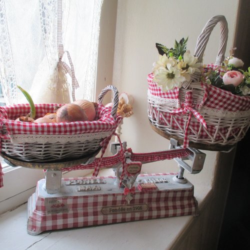 Balance ancienne  " campagne chic " création - au grenier cosy-