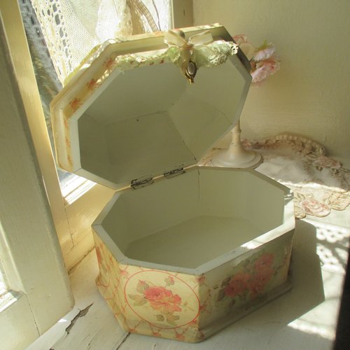 Coffret De 3 Boîtes à Bijoux / Bibelots En Bois - Coeurs Blancs - Style Shabby Chic
