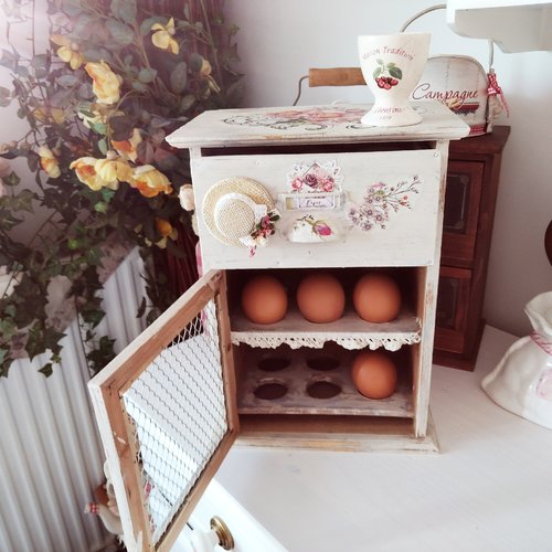 Boite à œufs  " petit nid douillet " création - au grenier cosy -