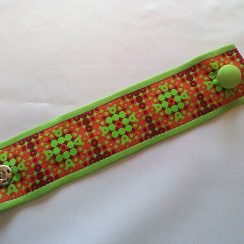 Bracelet manchette en tissu à motif oriental couleur orange et vert ,