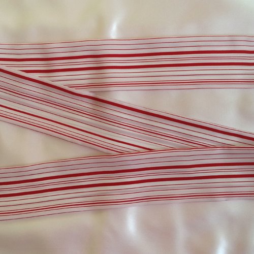 Foulard, bandeau, ceinture à nouer,  anses de sac, article  multifonctions.