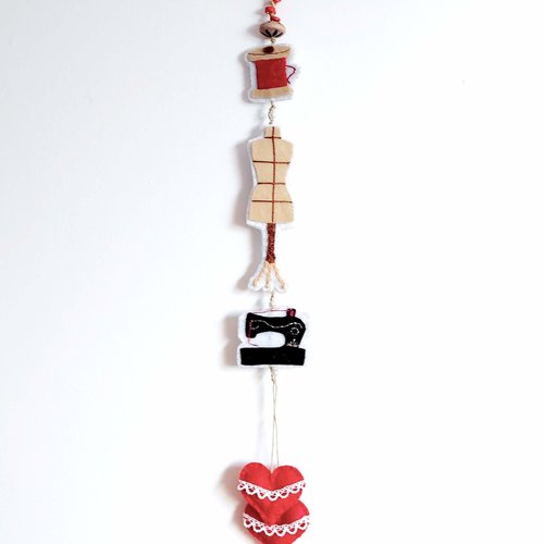 Suspension de porte pour atelier couture