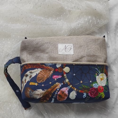 Pochette maquillage et beauté céline