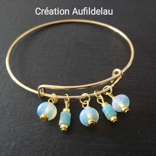 Bracelet jonc en acier inoxydable et breloques en opales et turquoises