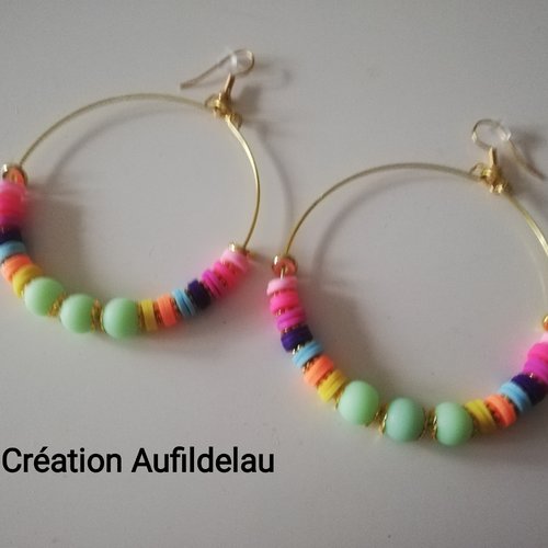 Boucles d'oreilles en perles colorées