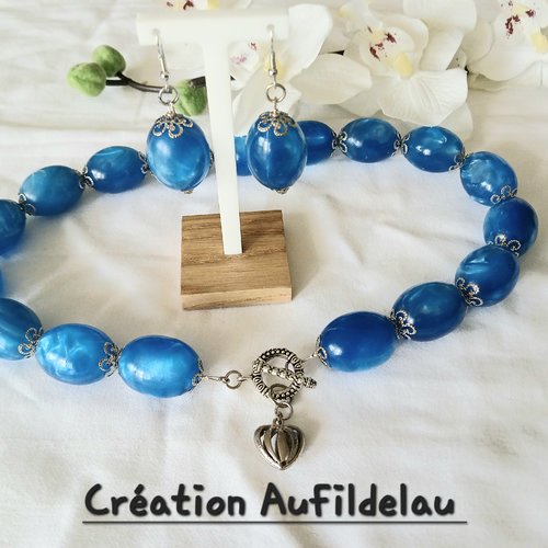 Collier et boucles d'oreilles en perles recyclées résine et acier inoxydable