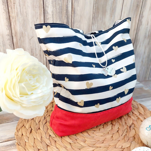 Petit sac d'été suédine rouge, marinière bleu et blanc