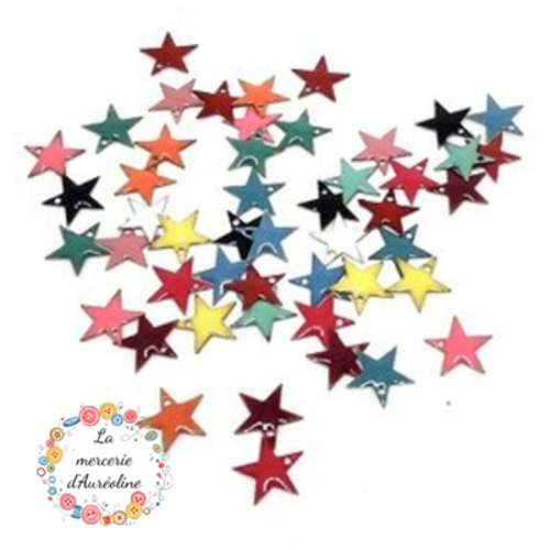 Breloque émaillée  "etoile" vert anglais x2