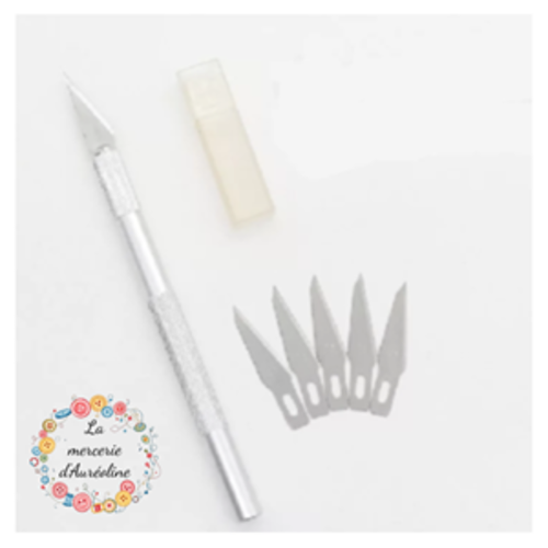 Couteau de précision en acier