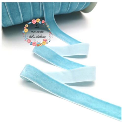 Ruban de velours bleu ciel  -  6mm