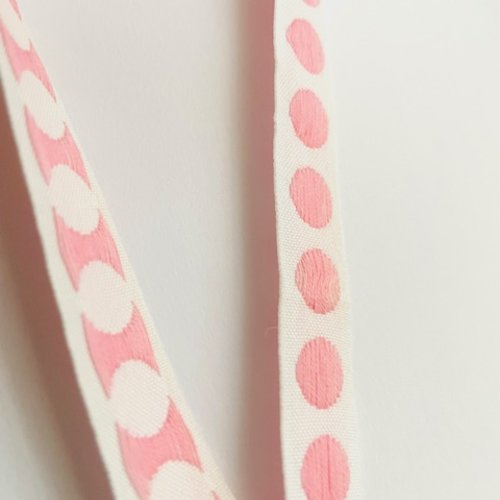 Ruban blanc à pois rose  - 22mm