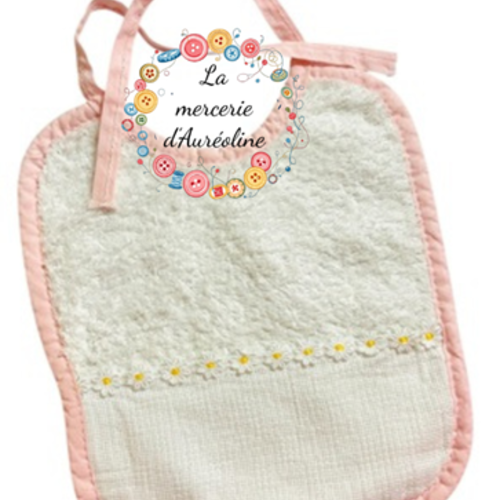 Bavoir blanc et rose à broder