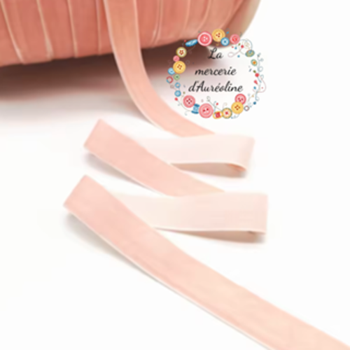 Ruban de velours rose  layette -  6mm