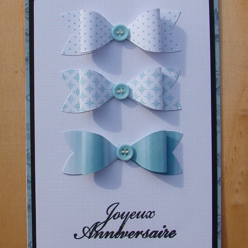 Carte Joyeux Anniversaire Masculine Nœuds Papillon Bleue Noire Blanche Boutons Un Grand Marche