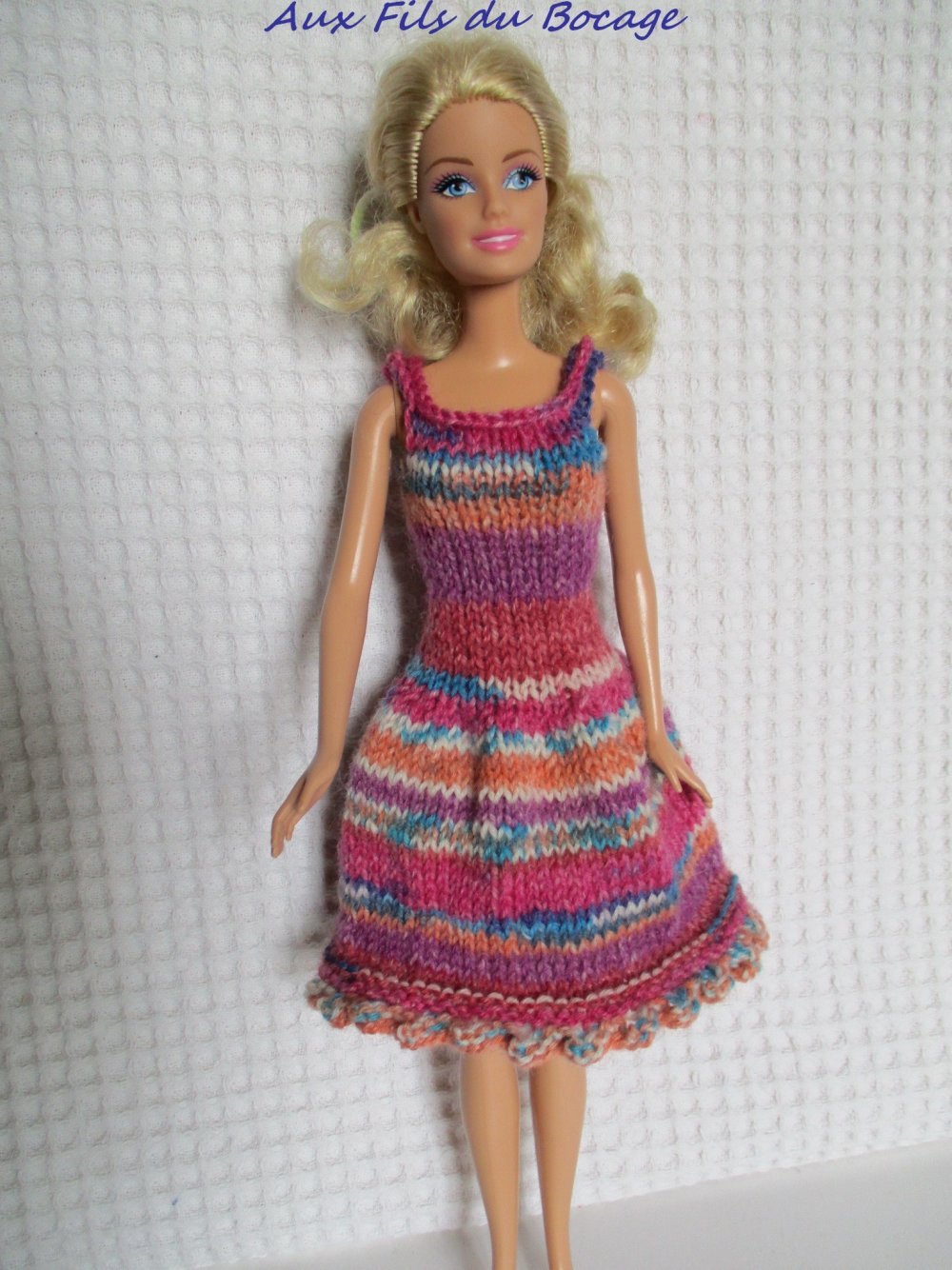 habit poupee barbie