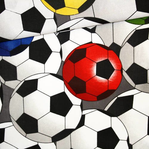 Tissu ballons de foot sur un fond gris en 100% coton imprimé 50 x 160 cm