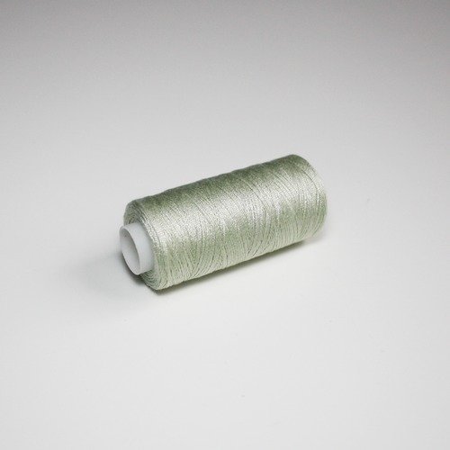 Bobine de fil à coudre 350 m vert gris clair, fil à coudre vert gris 100% polyester