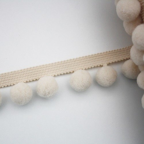 Galon pompons beige clair 20 mm, 1 m, ruban à pompons écru