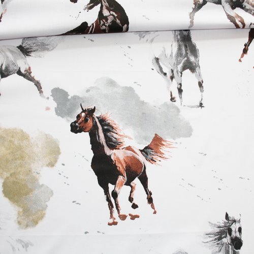 Tissu chevaux sur un fond blanc en coton imprimé oeko tex