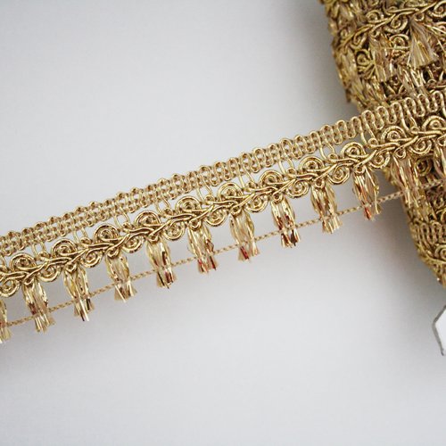 Galon doré aux petites franges 30 mm vendu au mètre