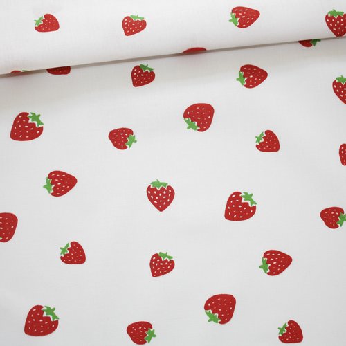 Tissu fraises sur un fond blanc en coton imprimé oeko tex